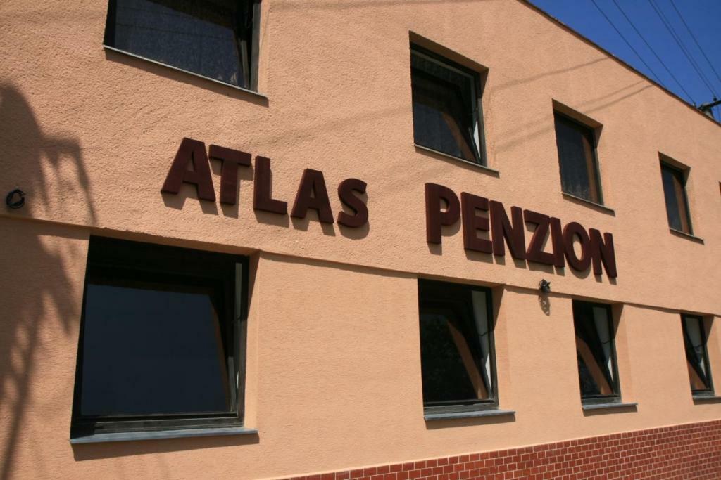 Penzion Atlas Štúrovo Exteriér fotografie